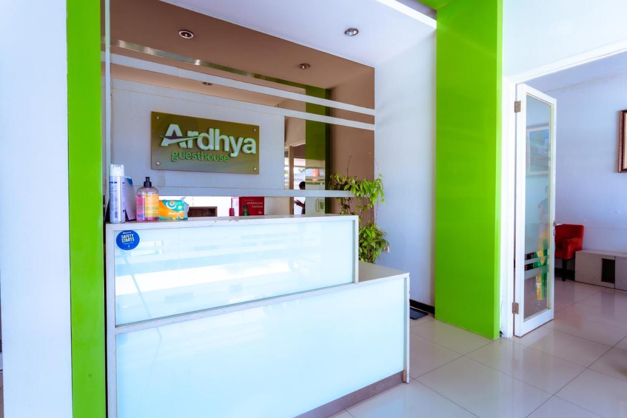 Ardhya Guesthouse Syariah By Ecommerceloka Sidoarjo Exterior foto